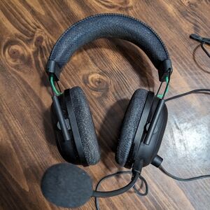 Razer BlackShark V2 Gaming Headset - Used